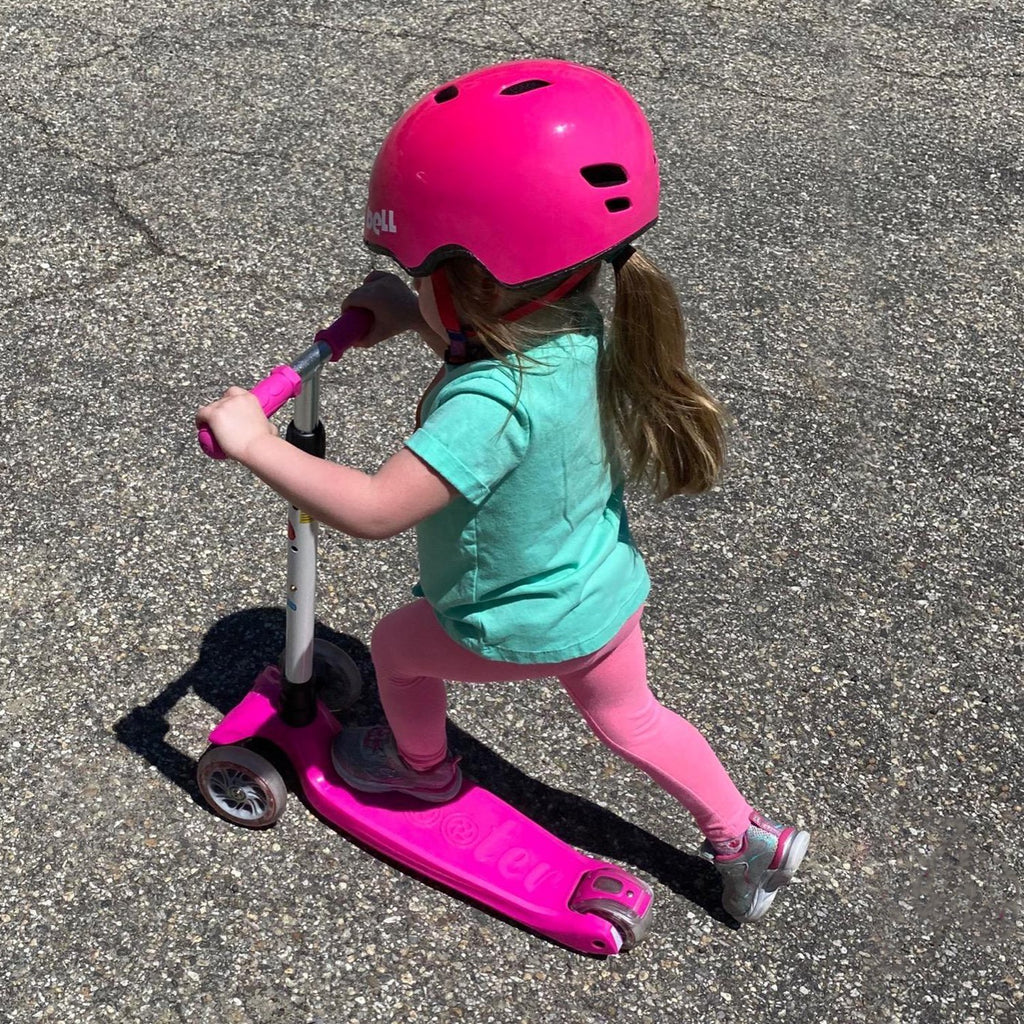 2 year old store on scooter